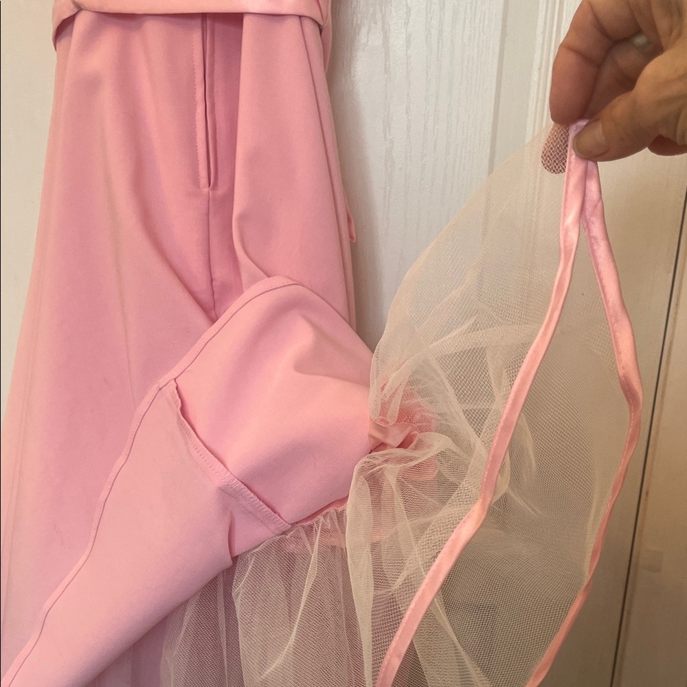 Elegant Pink Dress - Picture 6 of 6